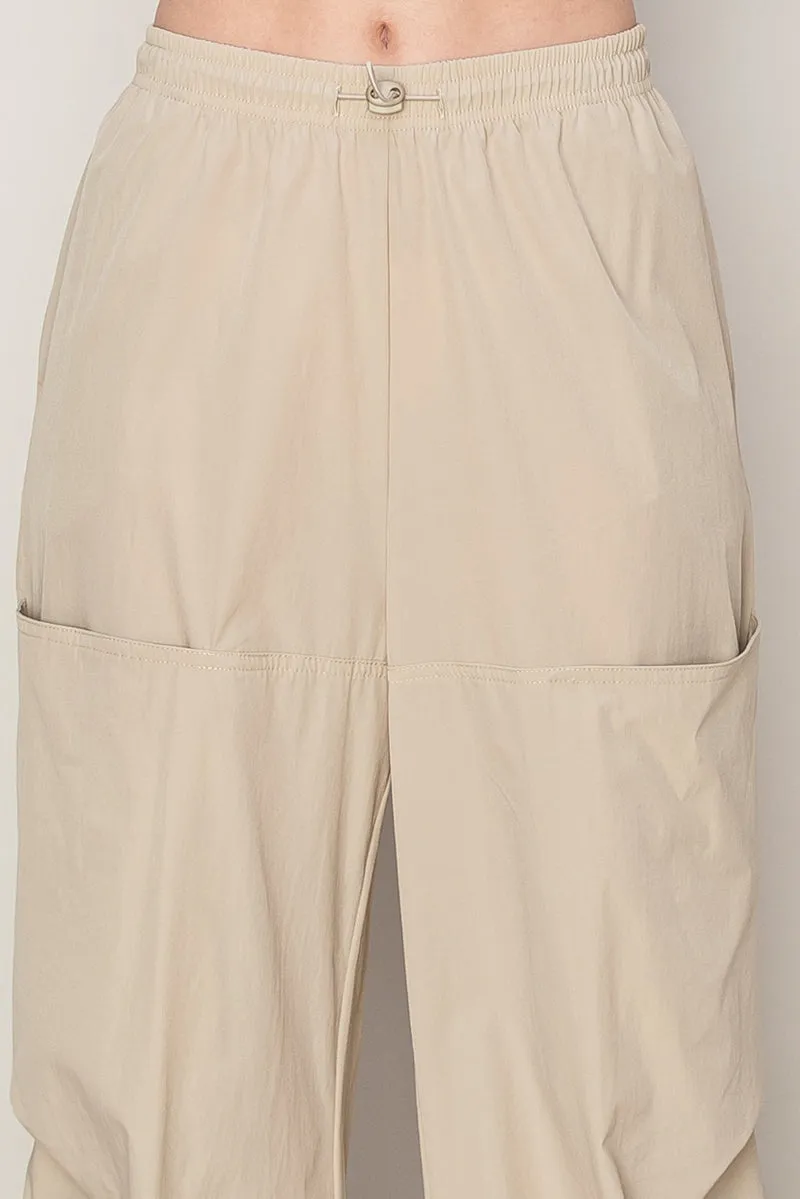HF24E695-Drawstring Parachute Pants