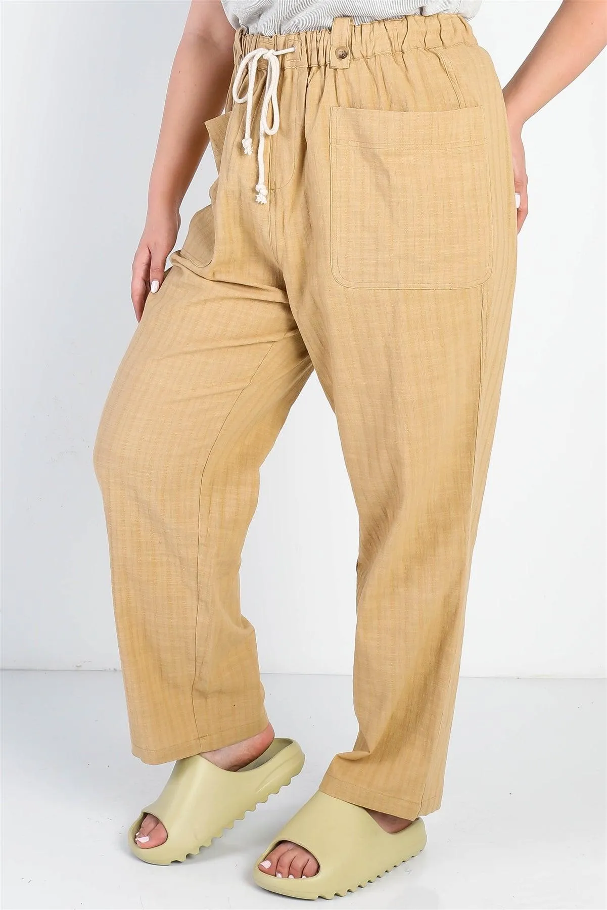 Junior Plus Camel Textured Two Pocket Pants /3-2-1
