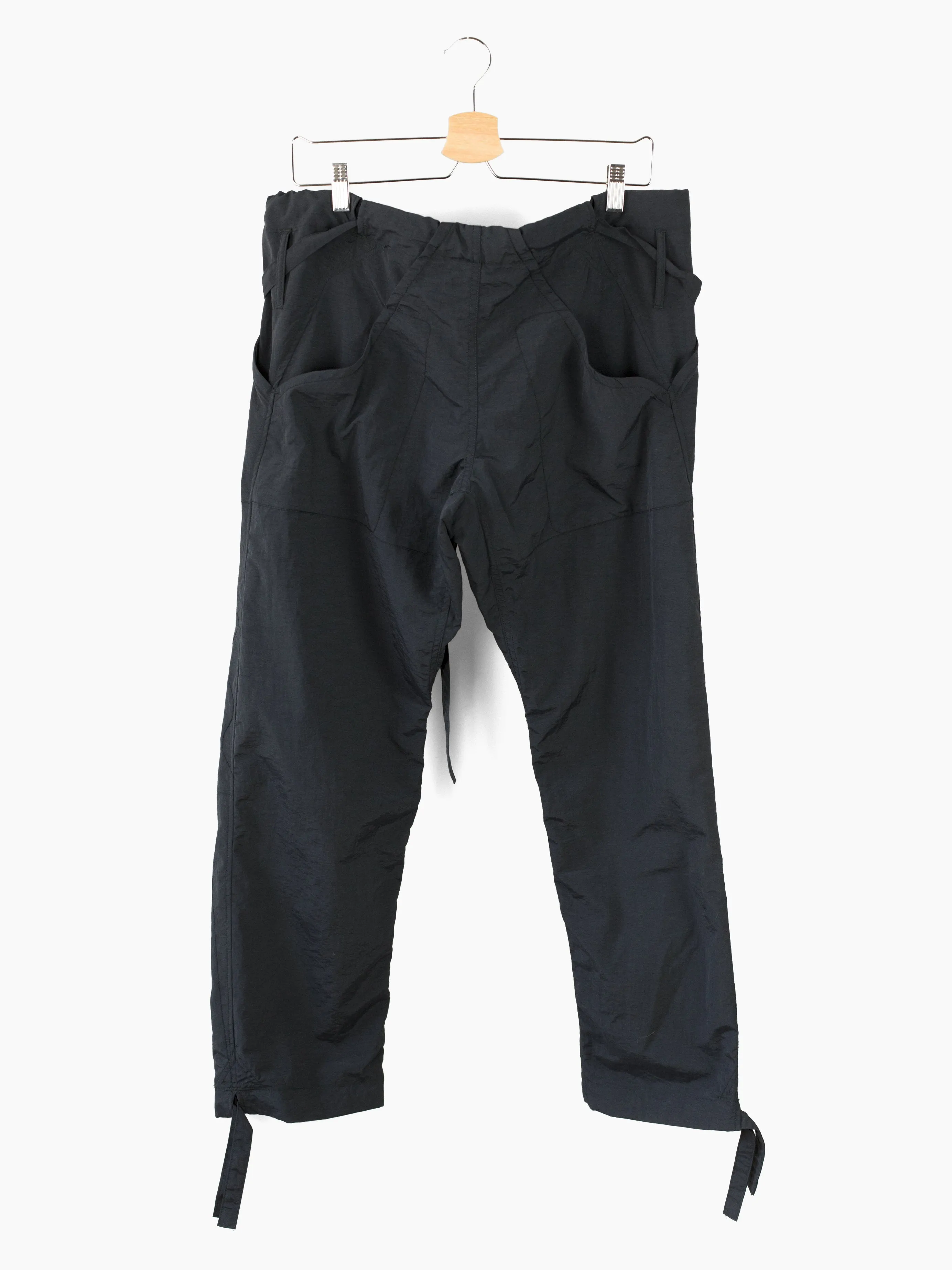 Wave of Sand SS22 Nylon Void Black Gigi